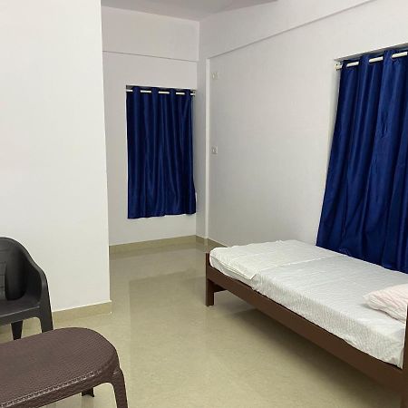 Erumely Central Homes Mundakayam Ngoại thất bức ảnh